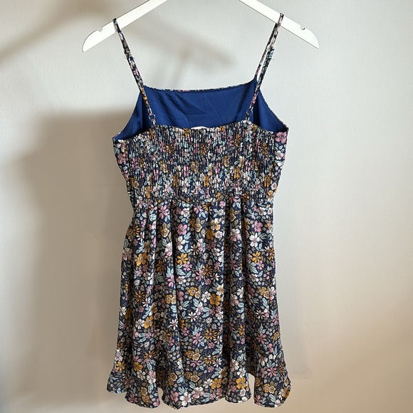 Altar’d State faux wrap mini dress. - Picture 4 of 8